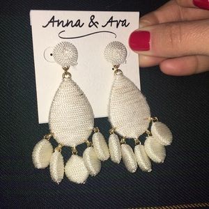 Anna & Ava statement earrings
